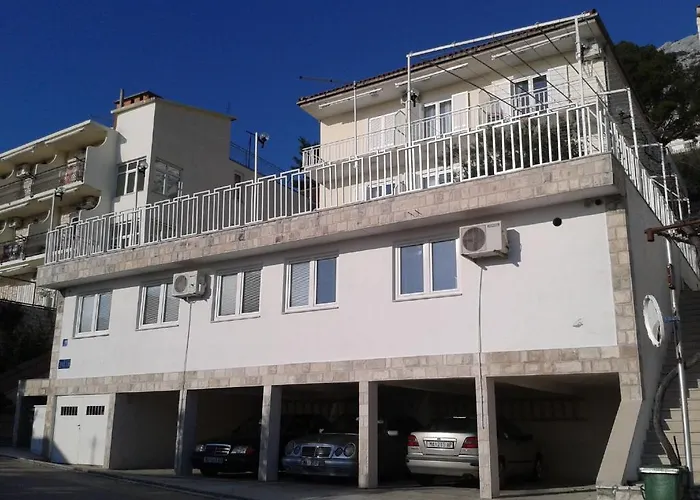 Irma Appartamento Baška Voda